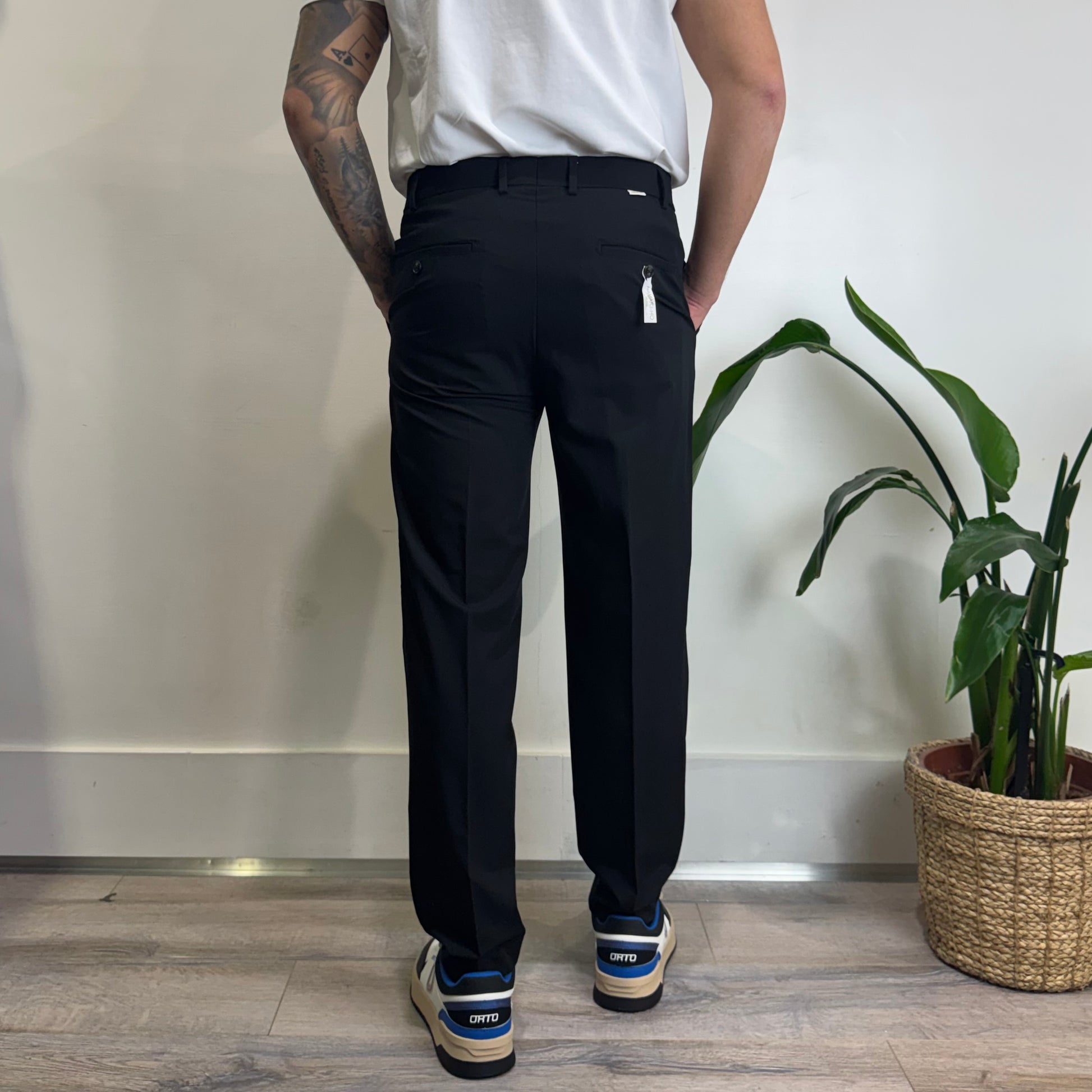 Panta one pences Hamaki-ho