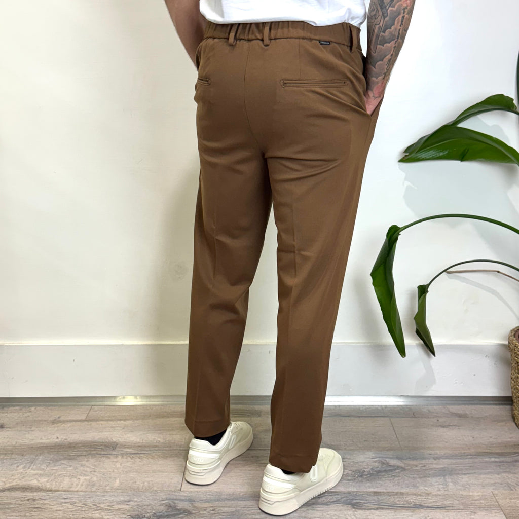 Pantalaccio punto Milano