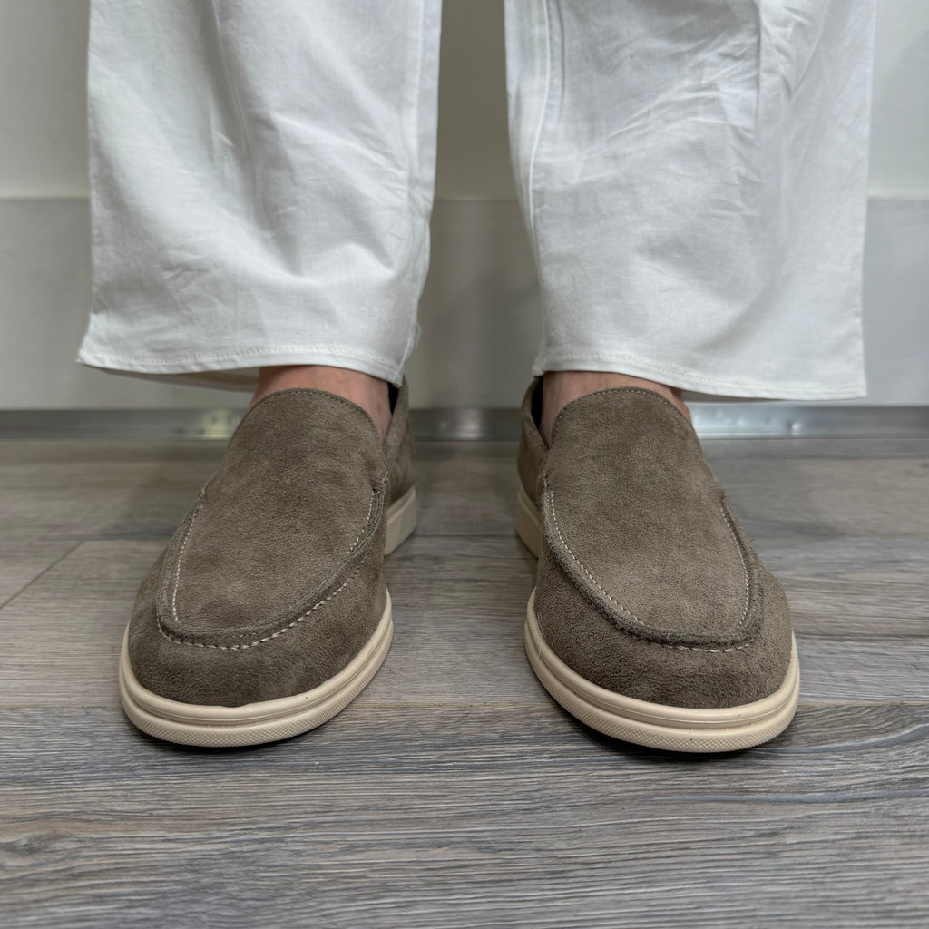 Slip on scamosciata