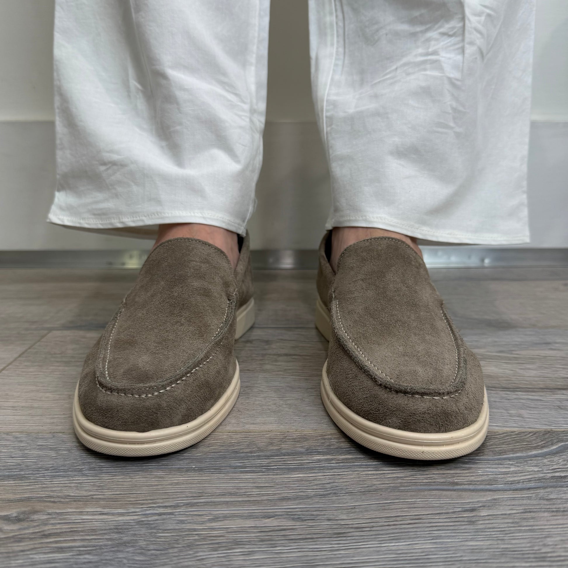 Slip on scamosciata
