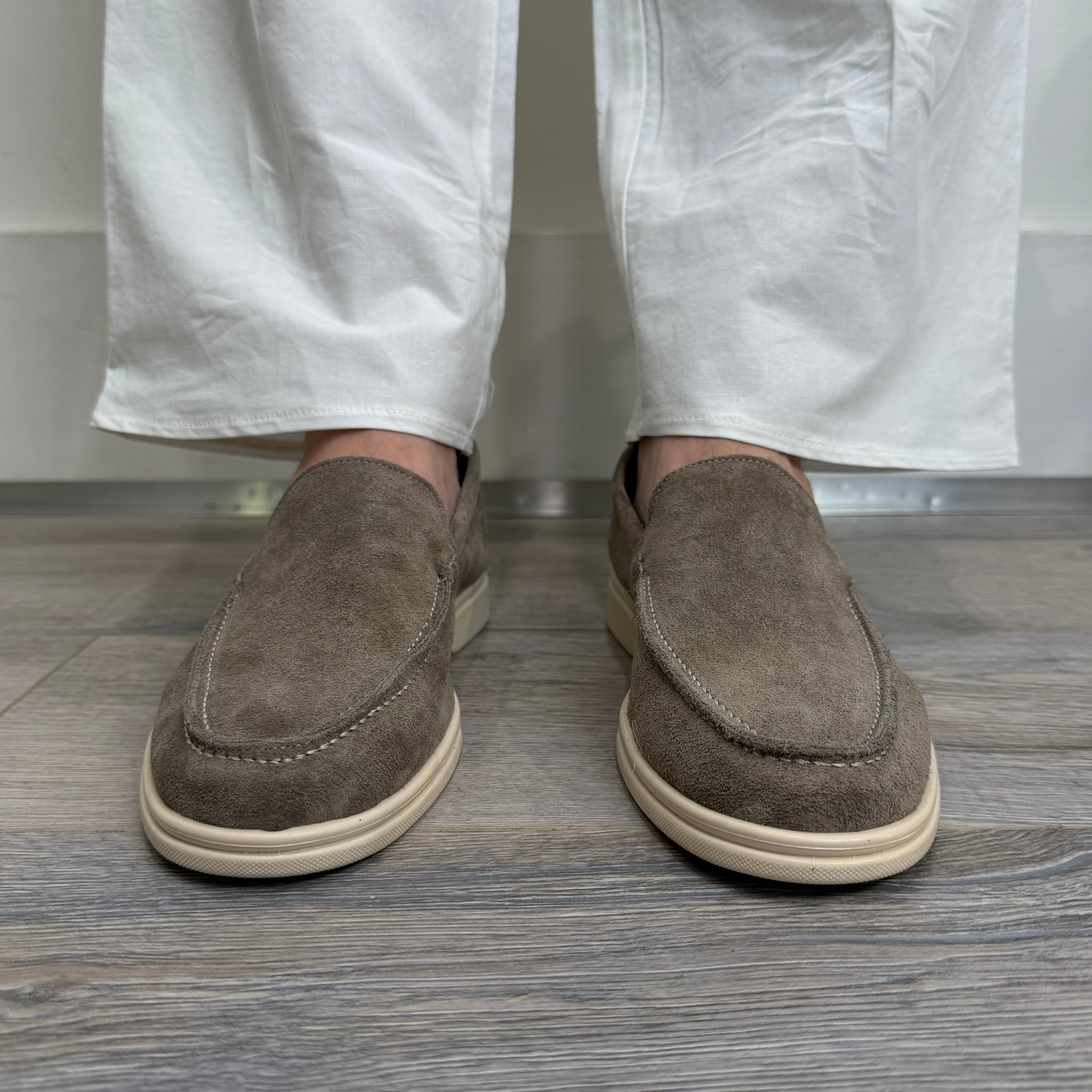 Slip on scamosciata