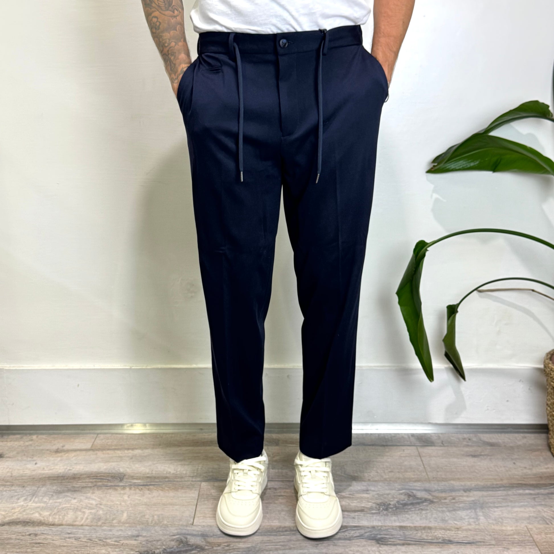 Pantalaccio in punto Milano