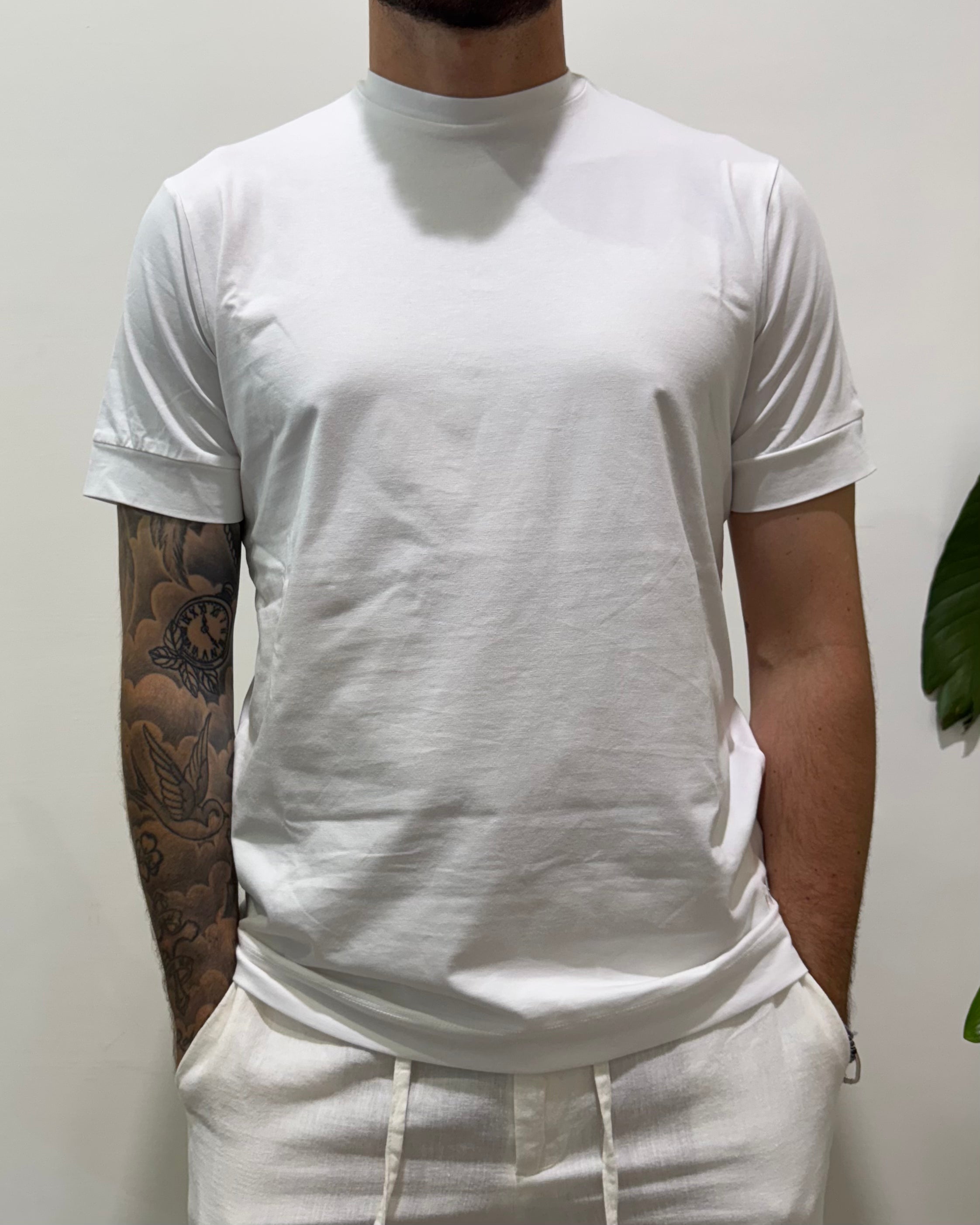 T-shirt stretch